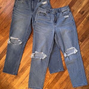 Lot of Two Pairs American Eagle Women Mom Jeans Size10 Regular